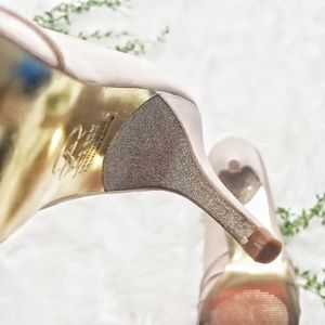 ✨ Adrianna Papell Gold & Nude Peep Toe Heels